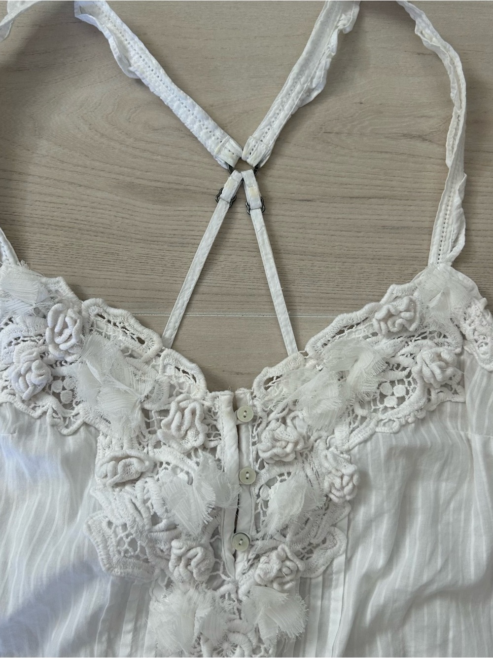 white abercrombie and fitch criss cross tank top - Picture 4 of 8